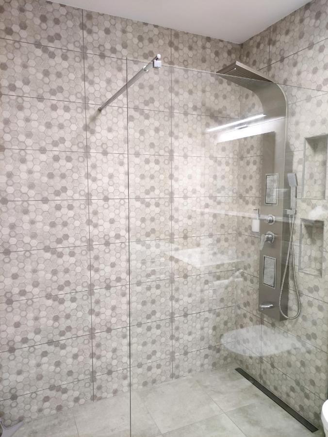 Royal Relax Apartman Keszthely Luaran gambar