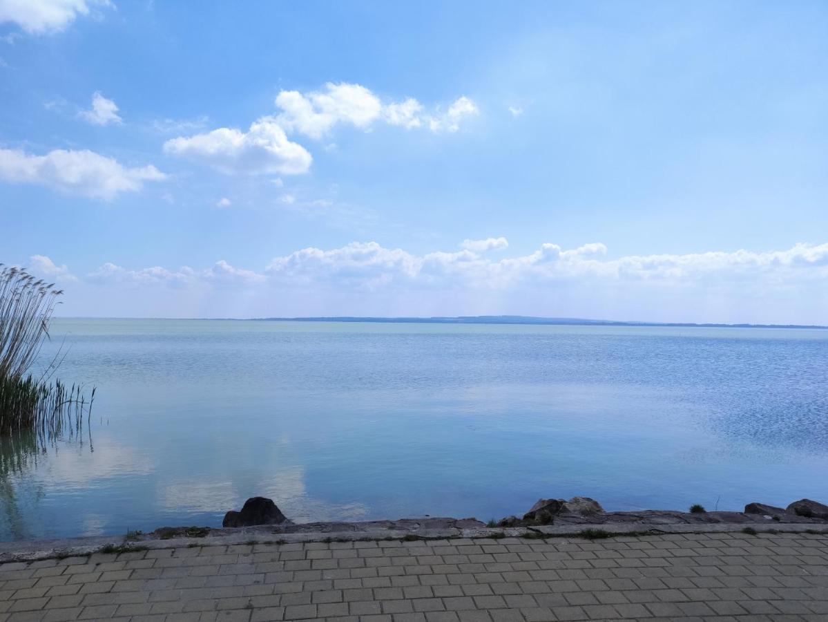 Royal Relax Apartman Keszthely Luaran gambar